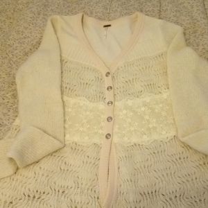 Adorable Free people sweater